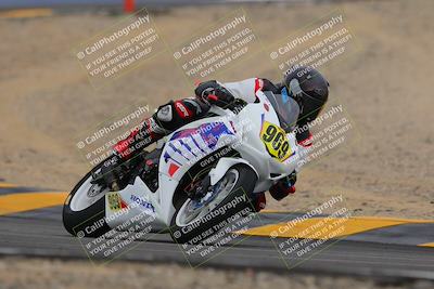 media/Jan-14-2023-SoCal Trackdays (Sat) [[497694156f]]/Turn 12 (120pm)/